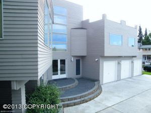 Featured picture for the property 13-5384